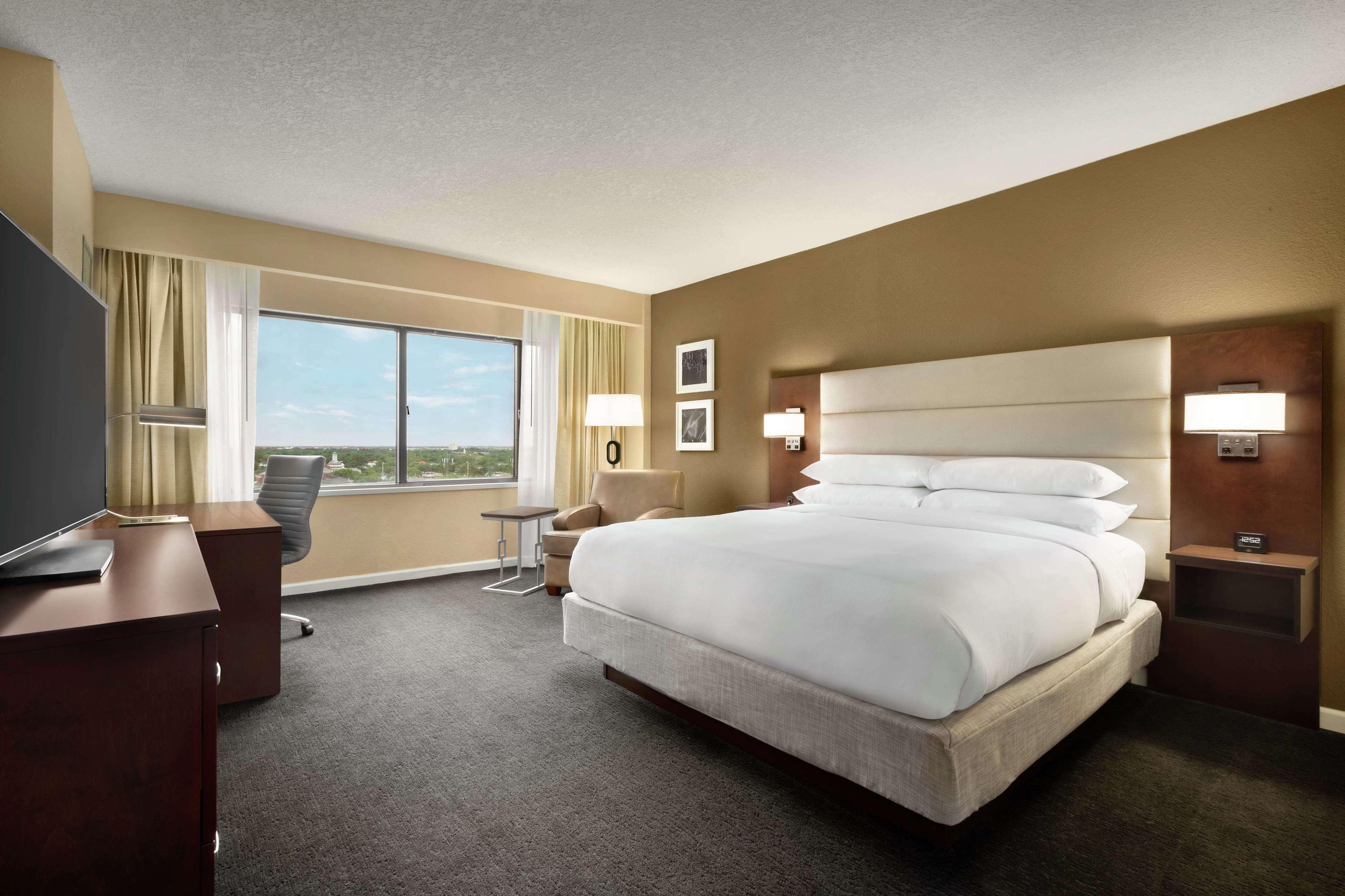 Doubletree By Hilton Orlando Downtown Hotell Exteriör bild